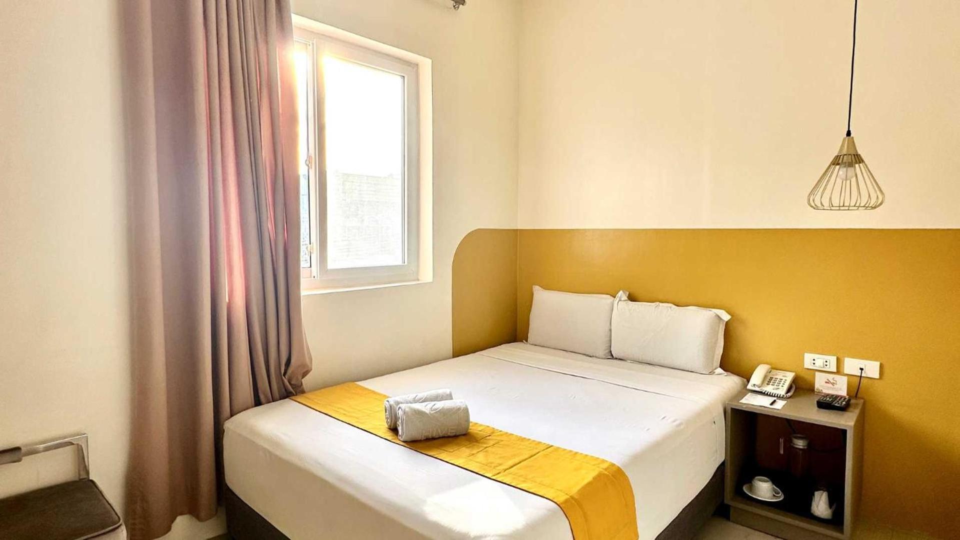 Travelbee Capitol Inn Cebu Dış mekan fotoğraf